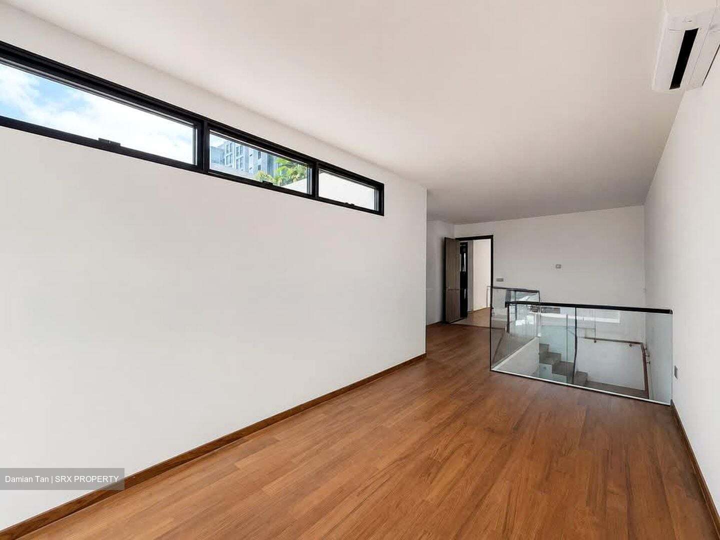 Hillview Villas (D23), Terrace #581859031
